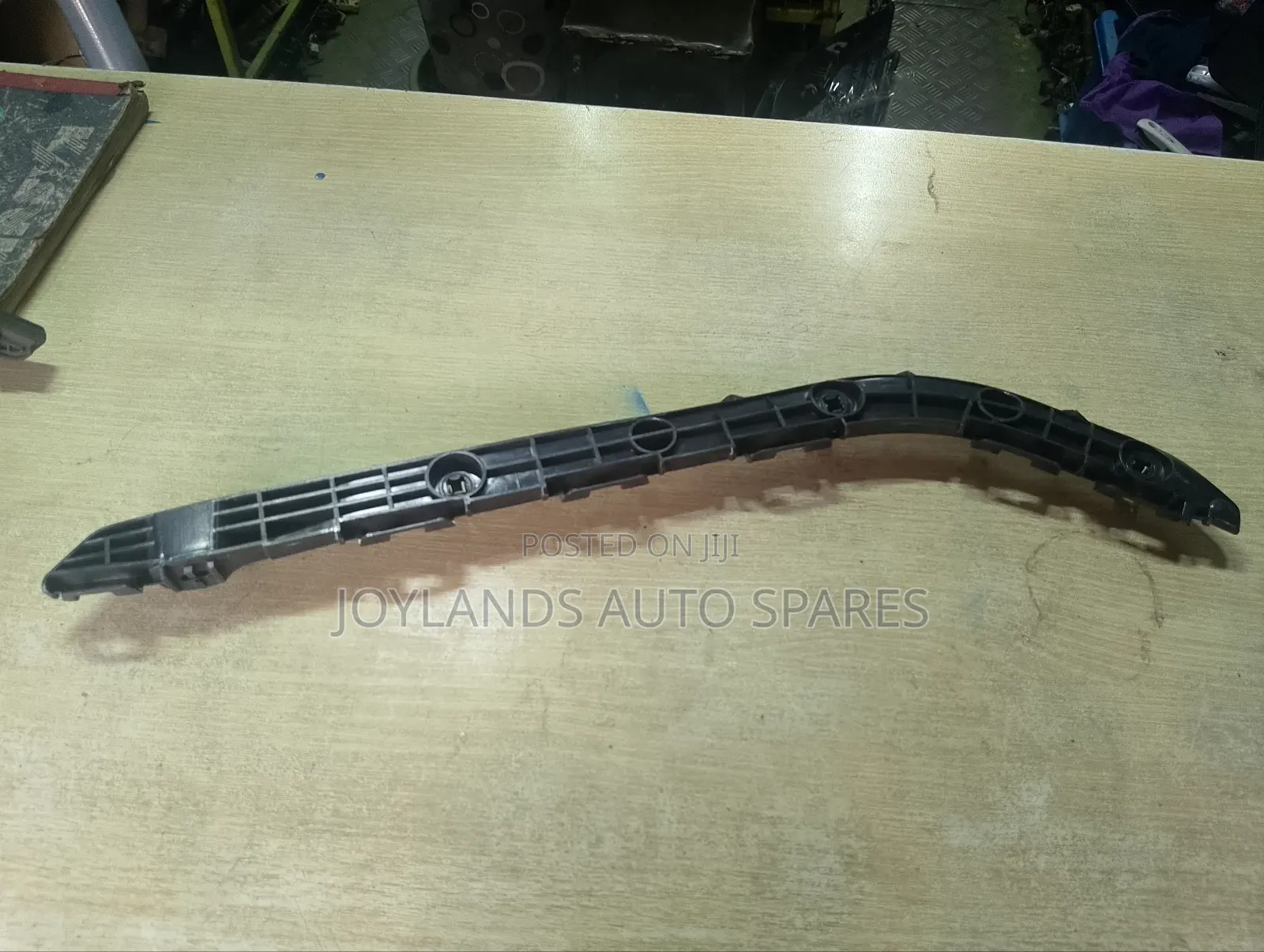 Premio 260 Rear Bumper Slides