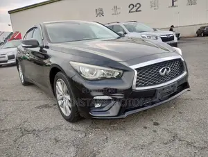 Nissan Skyline 2018 Black