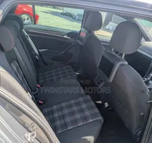 Volkswagen Golf GTI 2.0T SE 2018 Gray