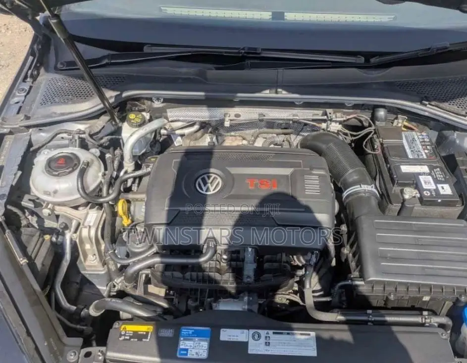 Volkswagen Golf GTI 2.0T SE 2018 Gray