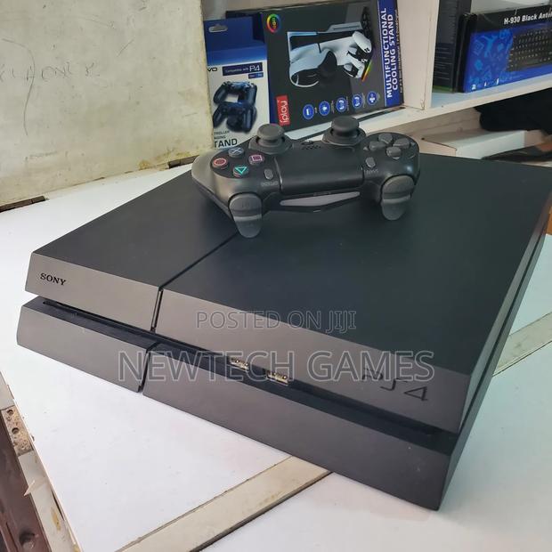Playstation 4 Standard