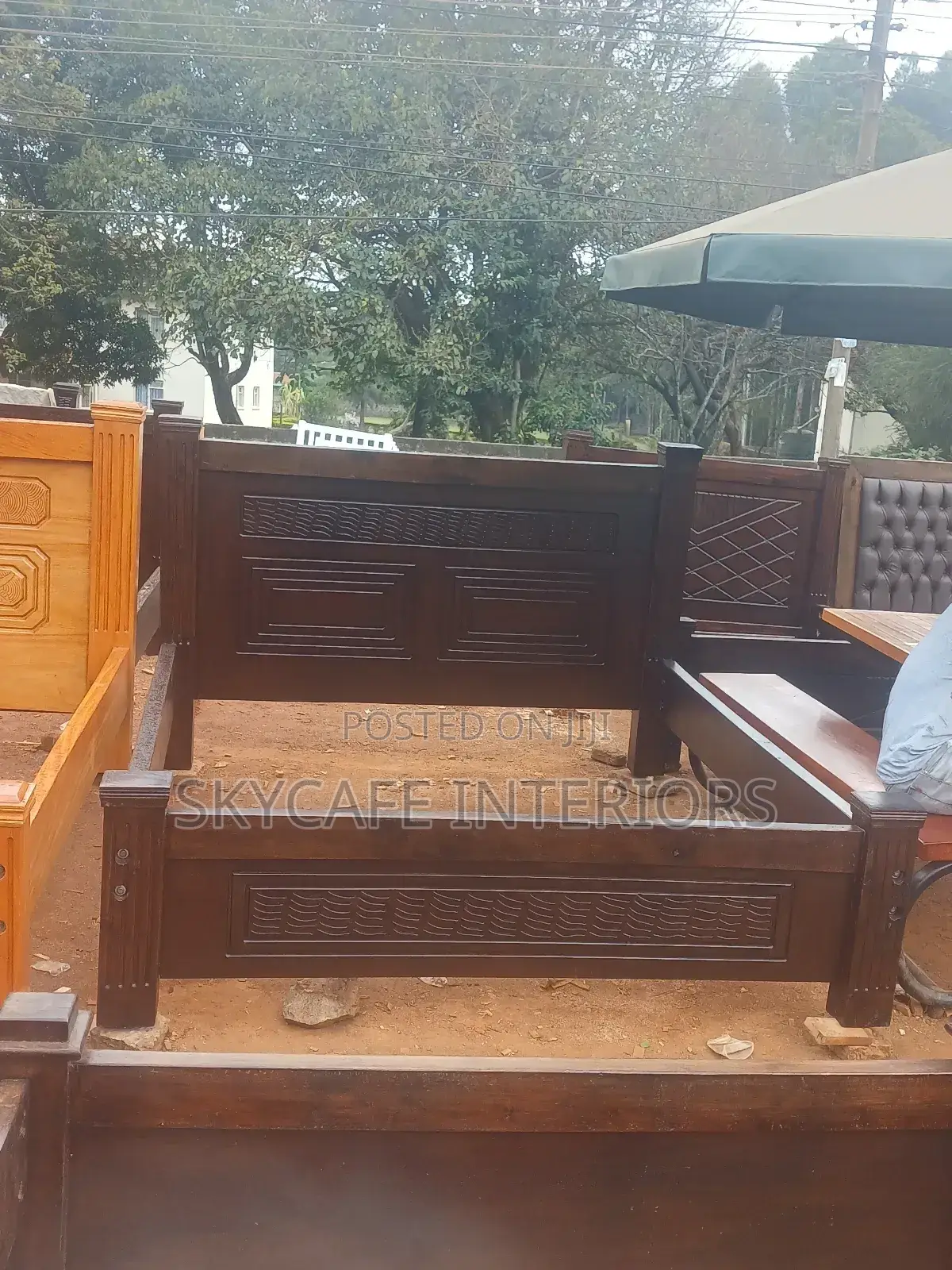 Mahogany King Size Bed 6 by 6