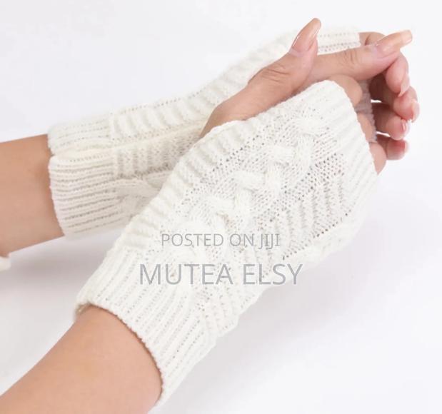 Black,White,Red,Black,Grey,Maroon Brawn Knitted Fingerless Gloves - thumbnail 4