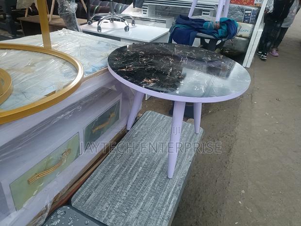 Fancy Coffee Table - thumbnail 2
