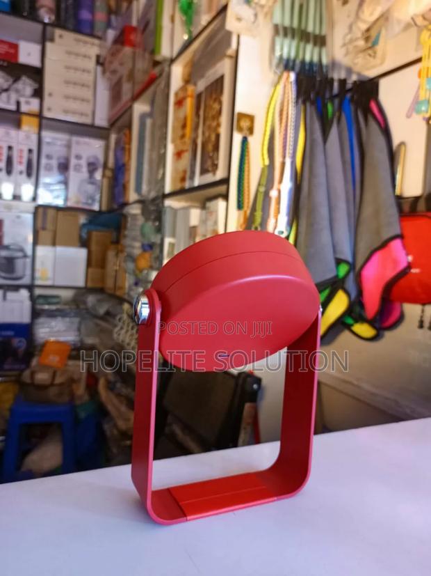 Usb Table Lamp - thumbnail 4