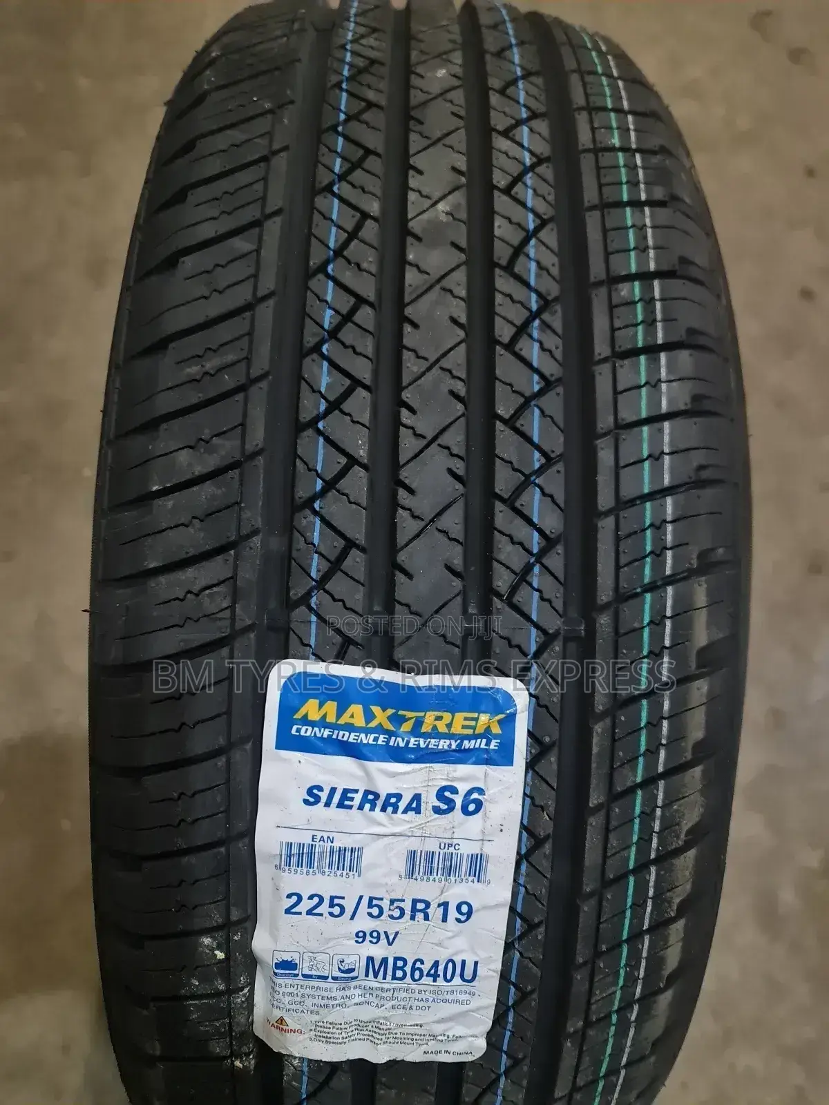 225 /55 R19 Maxtrek Tyres (Highway).