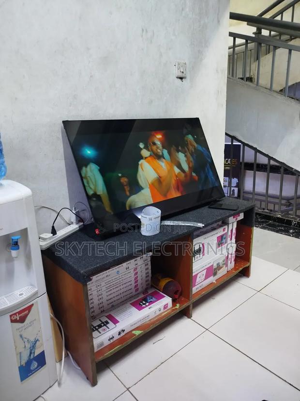Samsung 43inch Smart Tv - thumbnail 2