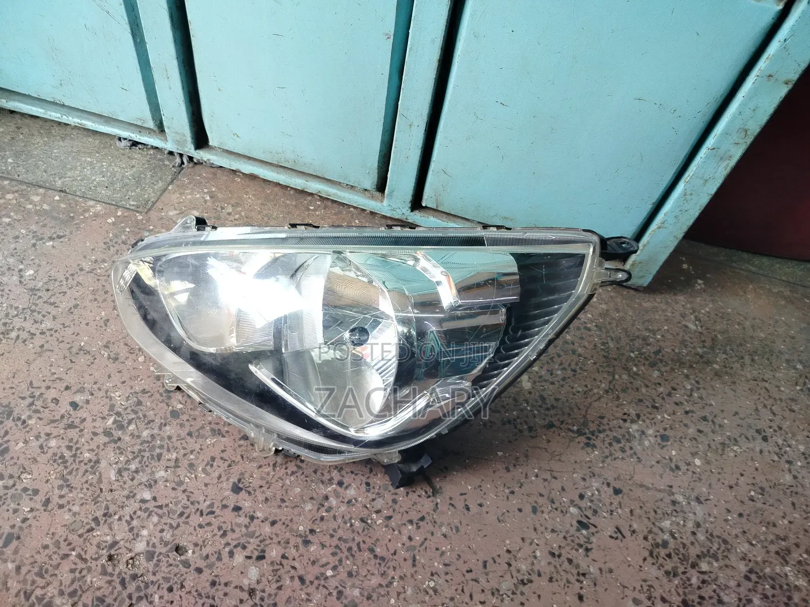 Mitsubishi Mirage Headlight