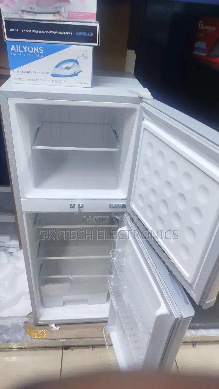Volsmart Fridge 138litres Double Door