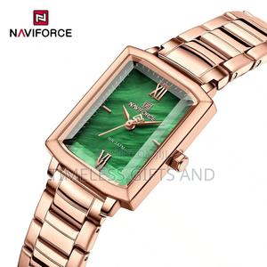 Naviforce 5039 Rose Gold Green Face Watch