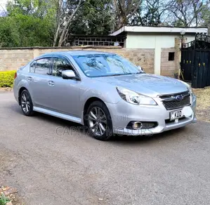 Subaru Legacy 2.5i 4dr Sedan AWD (2.5L 4cyl CVT) 2014 Silver