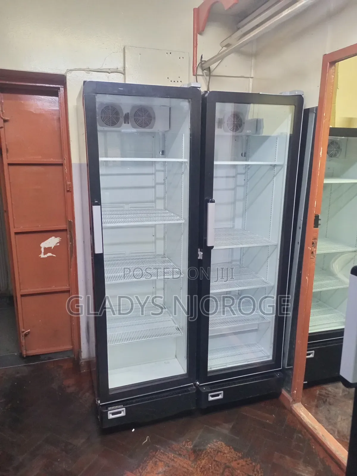 Perfect Working Chiller ( 500l ) Well