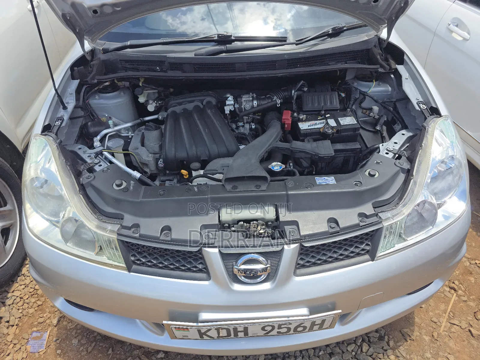 Nissan Wingroad 2015 Silver