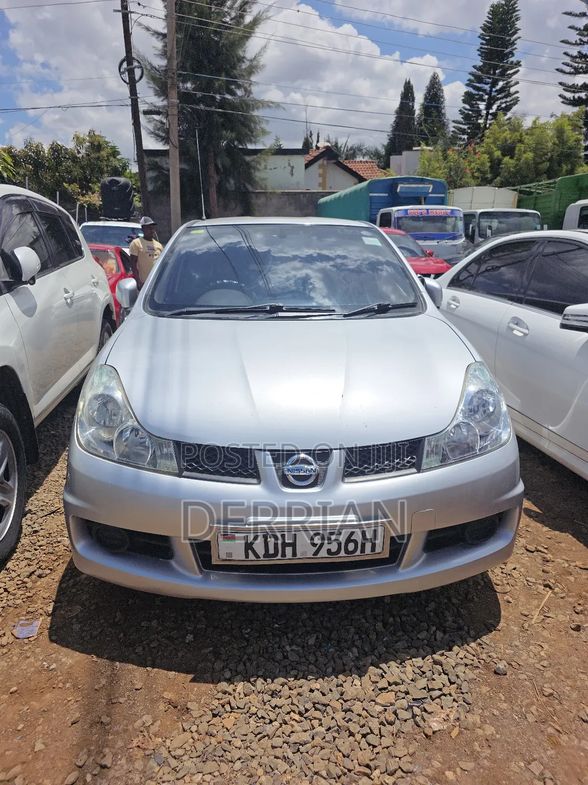 Nissan Wingroad 2015 Silver