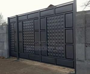 Built to Last - Custom Made Swing Gate - thumbnail 2