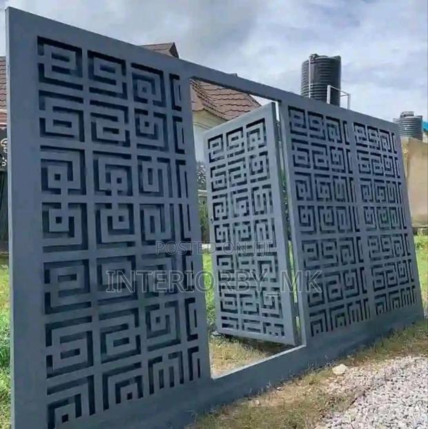 Smooth Track Sliding Gate – Low Maintenance - main view