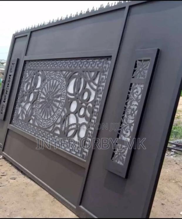 Elegant Sliding Gate With Decorative Finish - main view