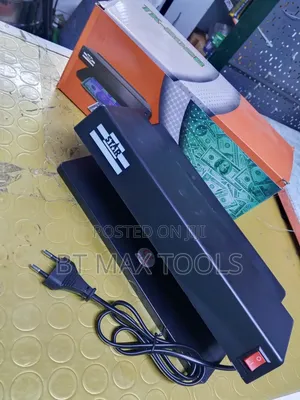 Money Detector Machine/ Fake Money Detector