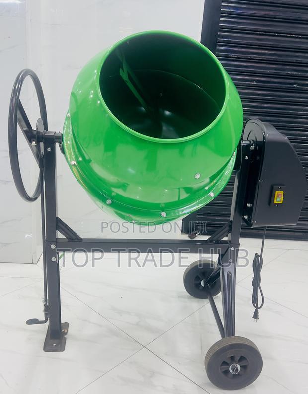 Robust Pacwell Electric Concrete Mixer 180l