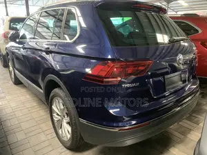 Volkswagen Tiguan 2.0T SEL FWD 2018 Blue