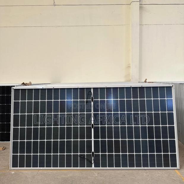 580 Watts - 49v Halfcell High Efficiency Monocrystalline Solar Panel - thumbnail 4