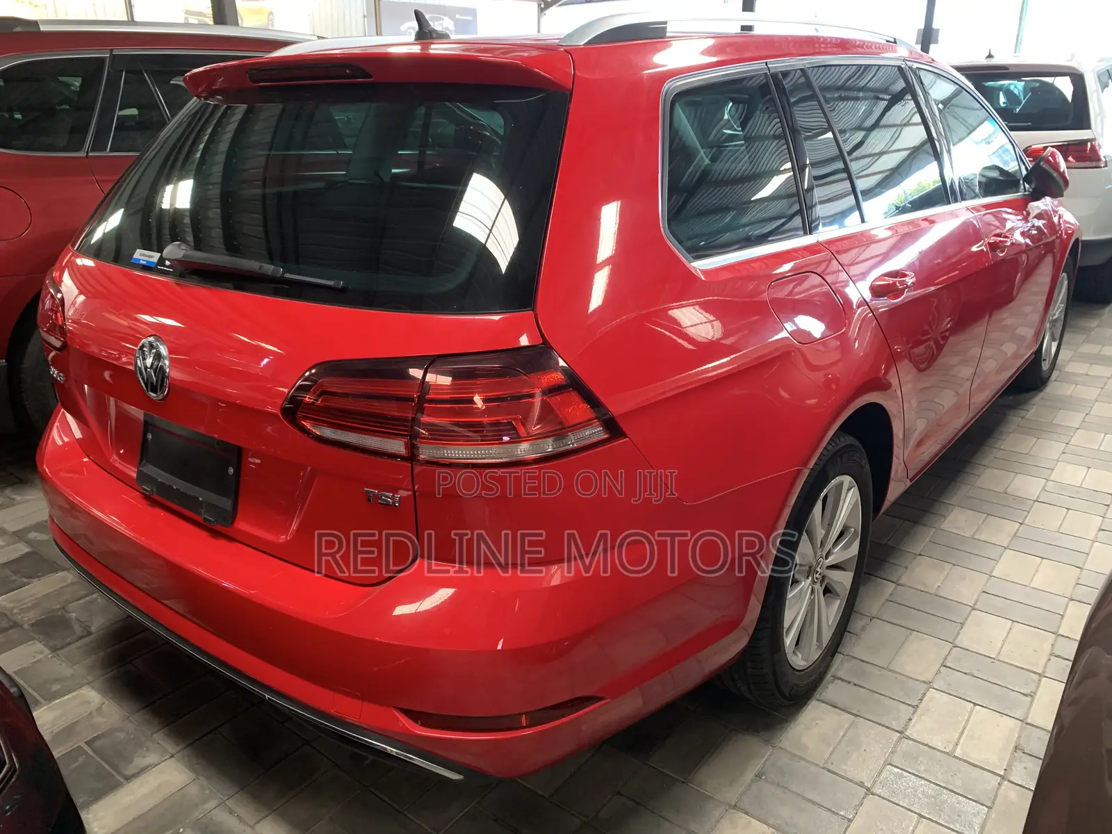 Volkswagen Golf Variant 2018 Red