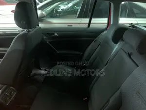 Volkswagen Golf Variant 2018 Red