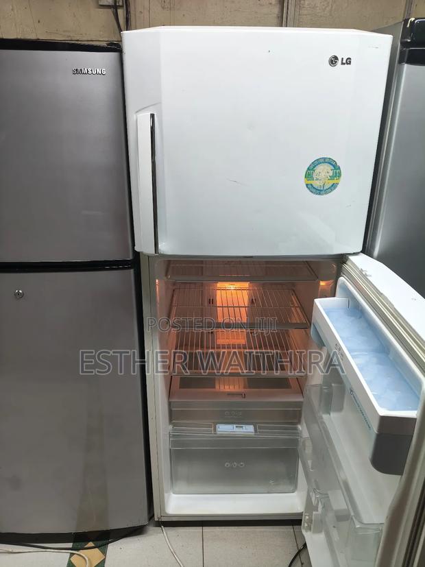 White Lg Double Doors Fridge - thumbnail 3