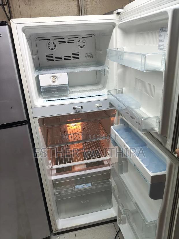 White Lg Double Doors Fridge - thumbnail 5