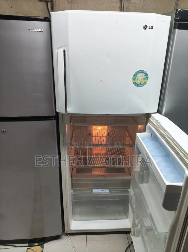 White Lg Double Doors Fridge - thumbnail 7