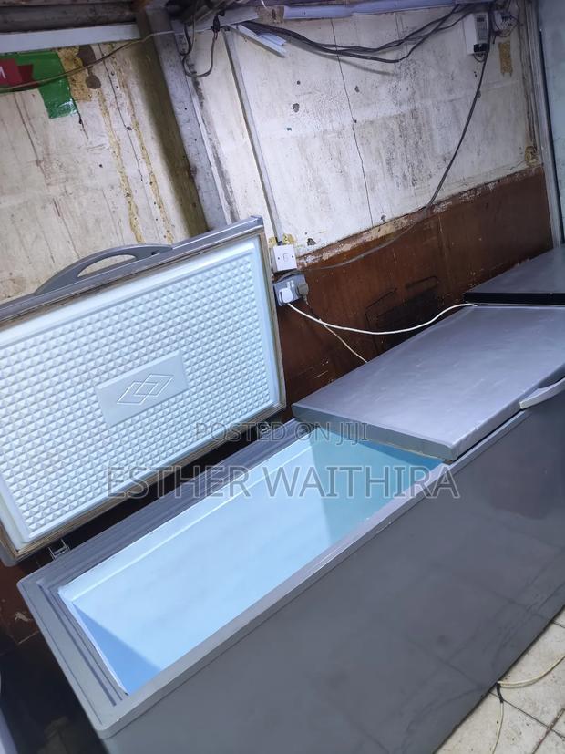 Commercial Deep Freezer - thumbnail 3