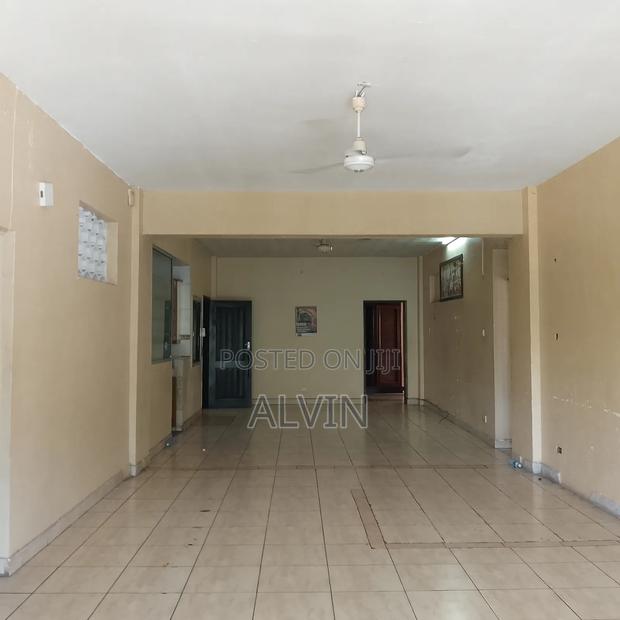 4bdrm Apartment in Ganjoni for rent