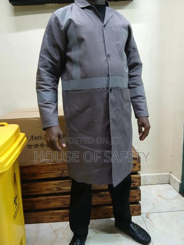 Reflective Dustcoat With Back Sleet - thumbnail 2