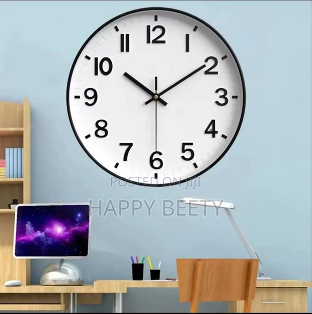 Quartz Wall Clock - thumbnail 2