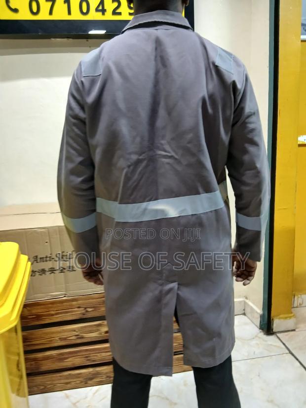 Extra Length Duscoats Below The Knees - thumbnail 3