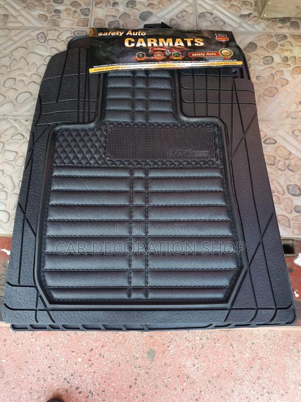 5pcs Suv and 4x4 Cars Black Carpet Mats