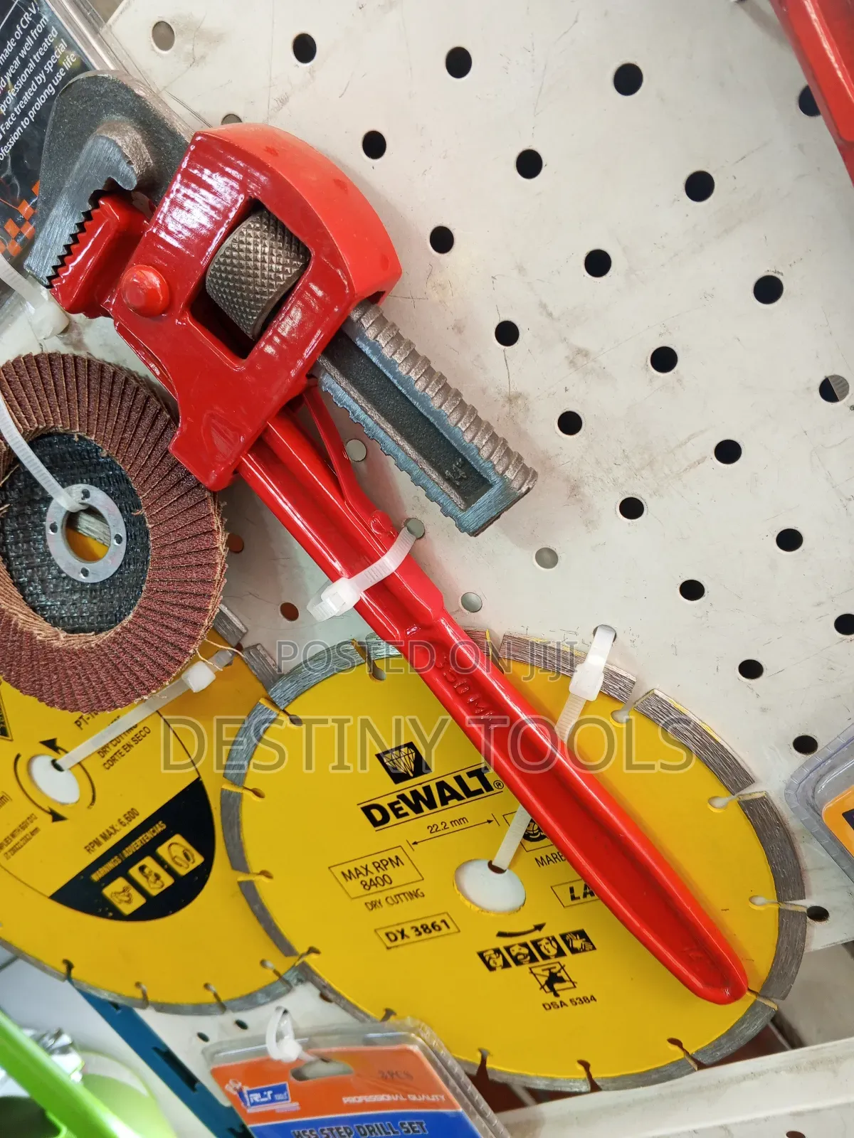 Pipe Wrench 14"