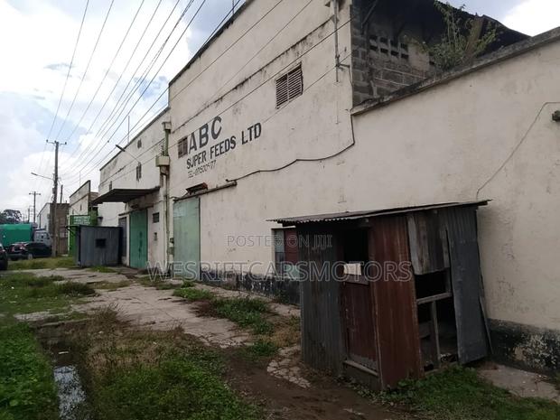 Two Affordable Spacious Go Down - thumbnail 3