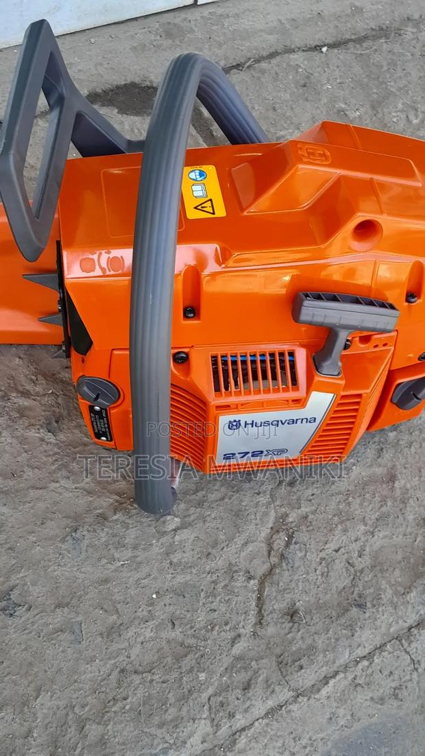 Husqvarna  272 Xp - main view