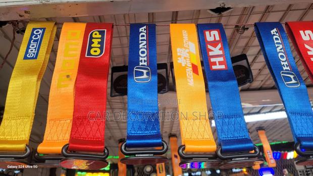 Stick on Tow Straps in Different Colors and Brand - thumbnail 3