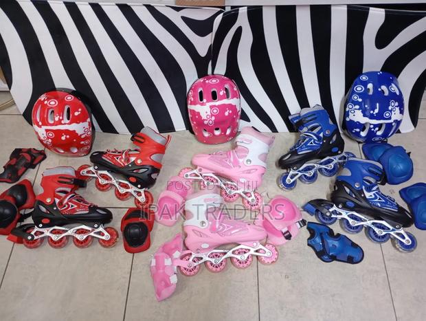Adjustable Skates Set With Helmet Protective Guards
