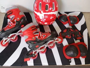 Adjustable Skate Shoes Complete Set Different Sizes
