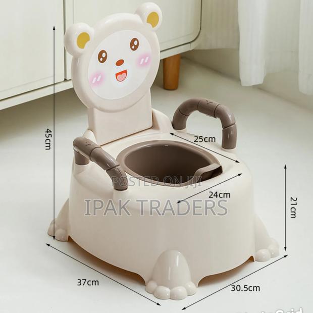 *Bear Shaped Portable Baby Training Potty*Children Folding Backrest - main view