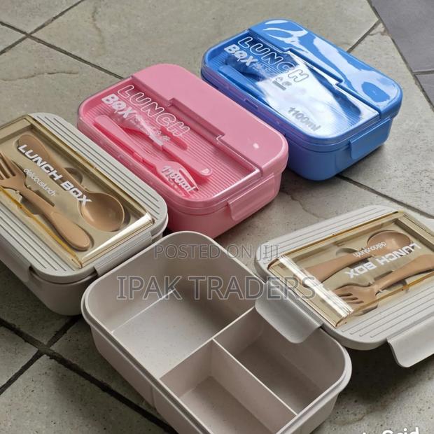*Bento Lunch Box With 3 Compartments Double Sided 1100ml (