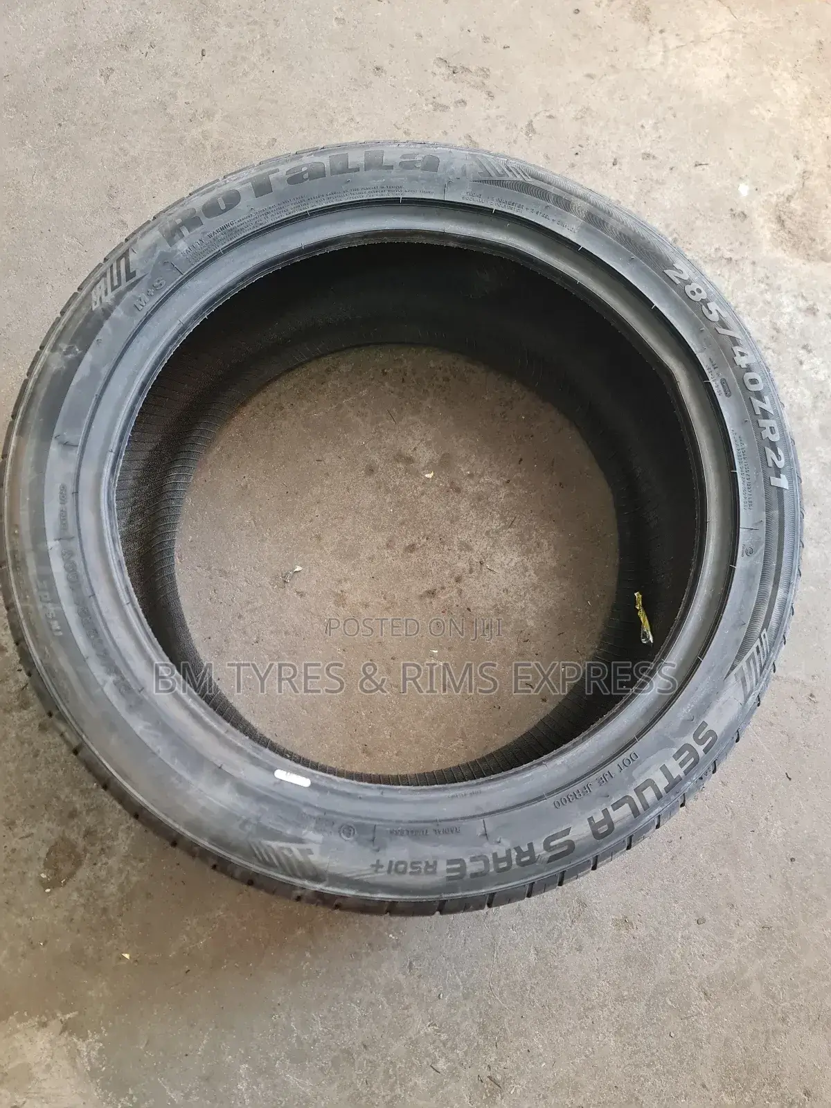 285 /40 R22 Rotalla Tyres (Highway)