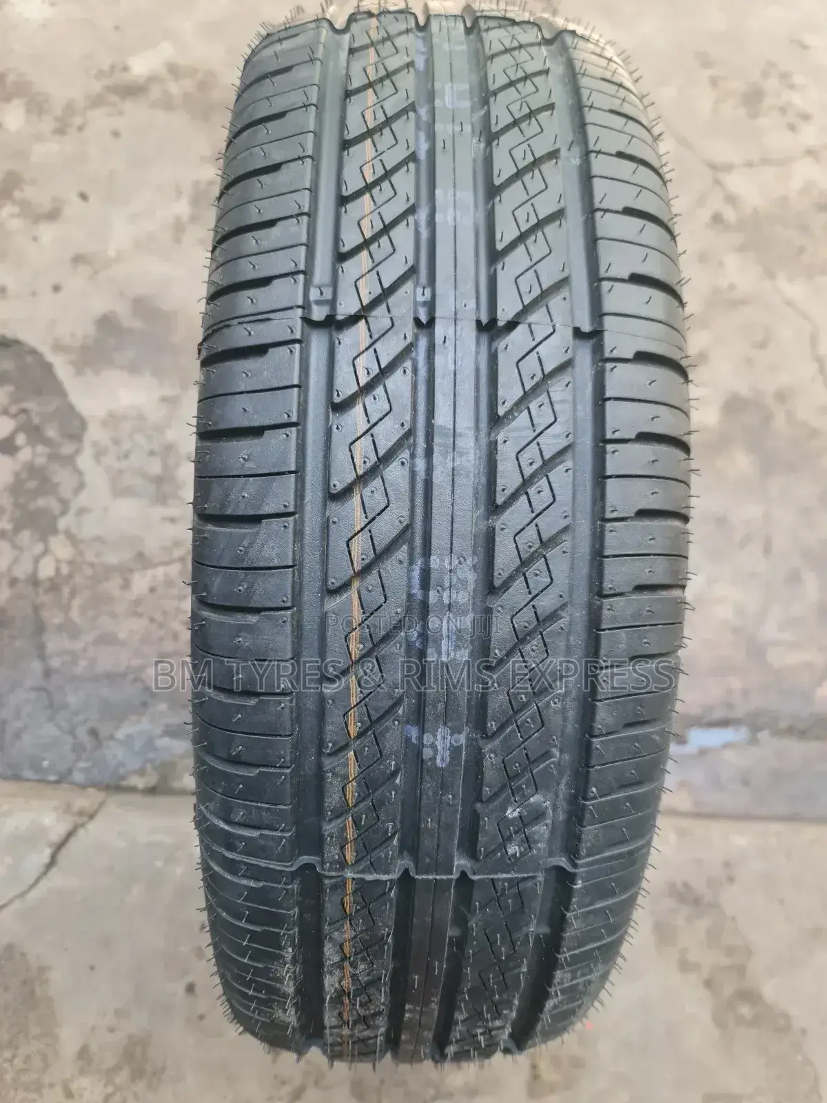205 /65 R16 Achilles Tyres (Indonesia)