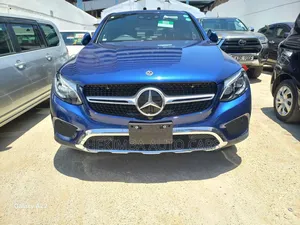 Mercedes-Benz GLC-Class 2019 Blue