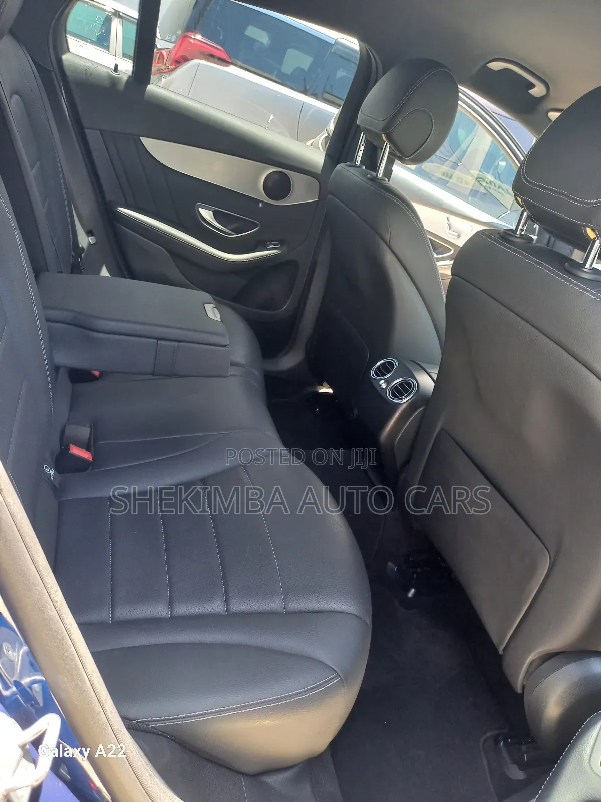 Mercedes-Benz GLC-Class 2019 Blue