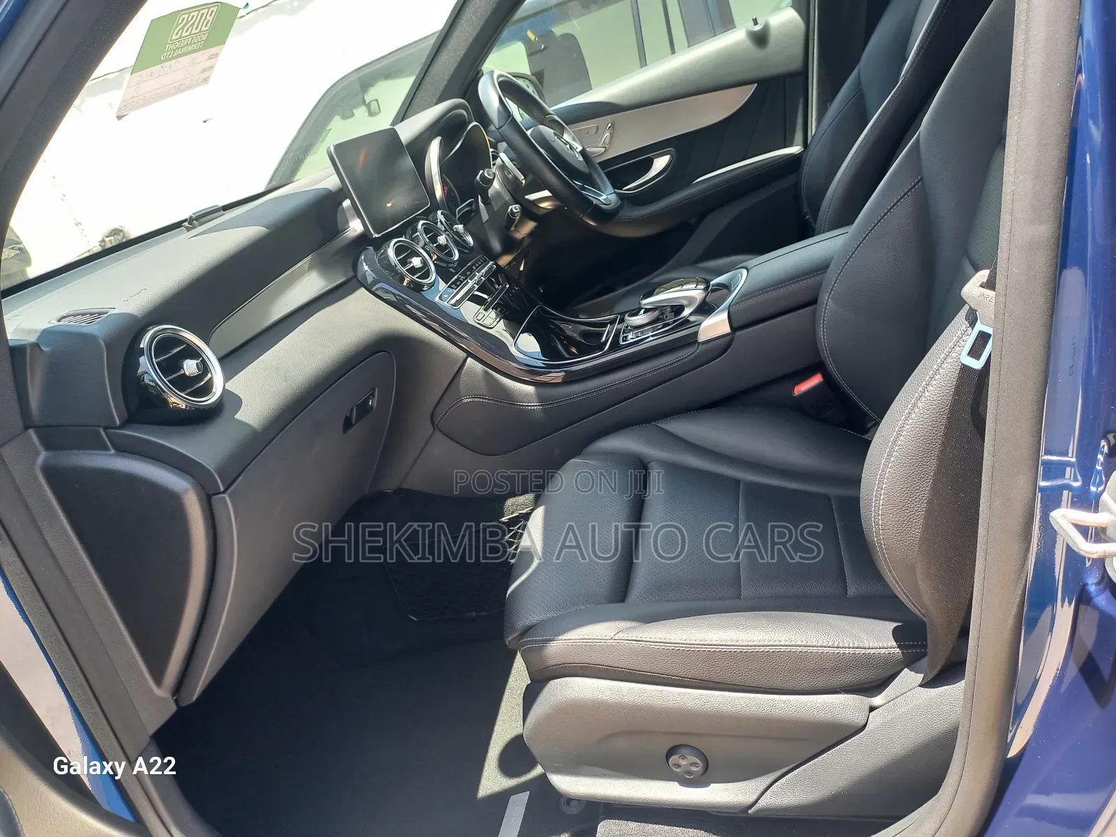 Mercedes-Benz GLC-Class 2019 Blue