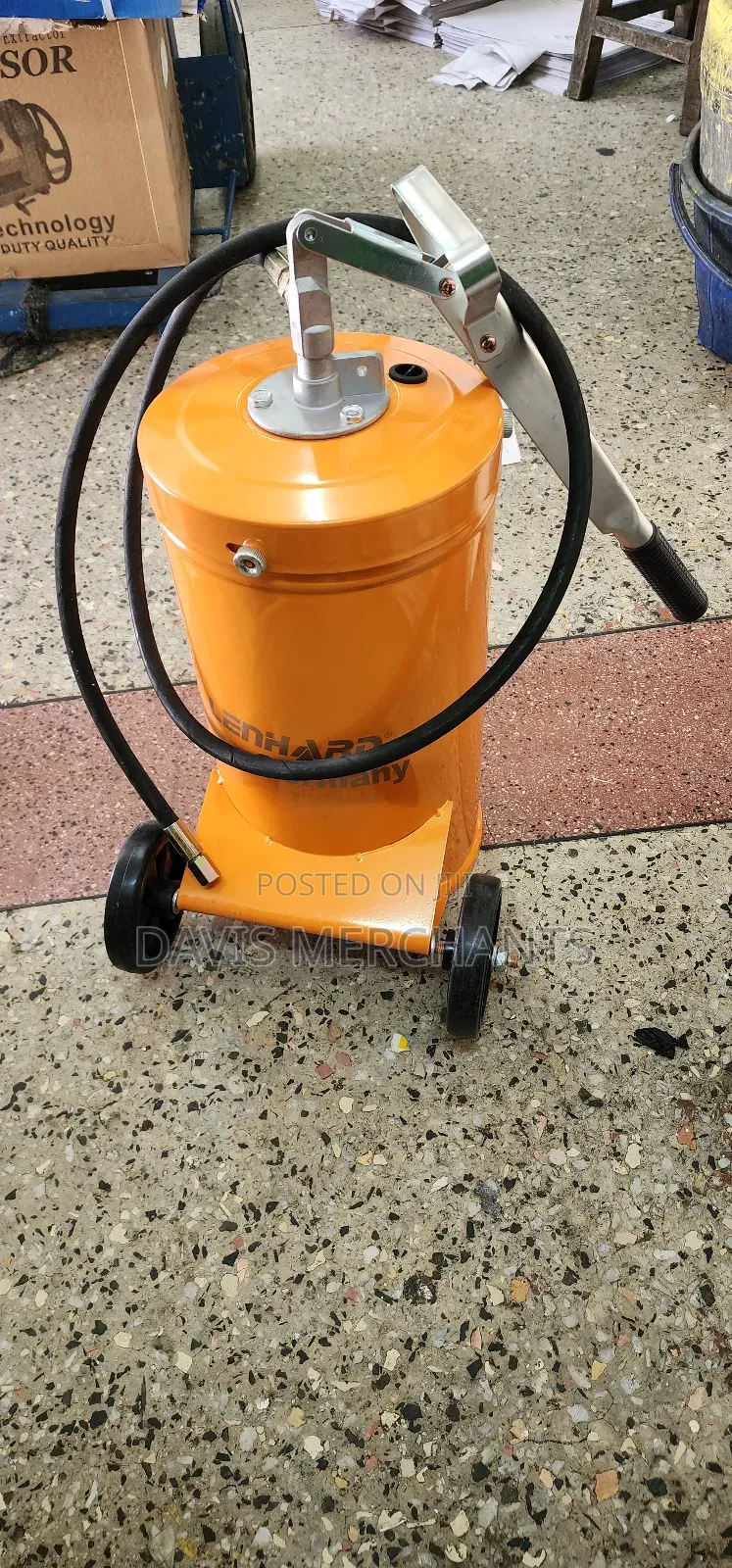 Grease Bucket Machine Manually Operated